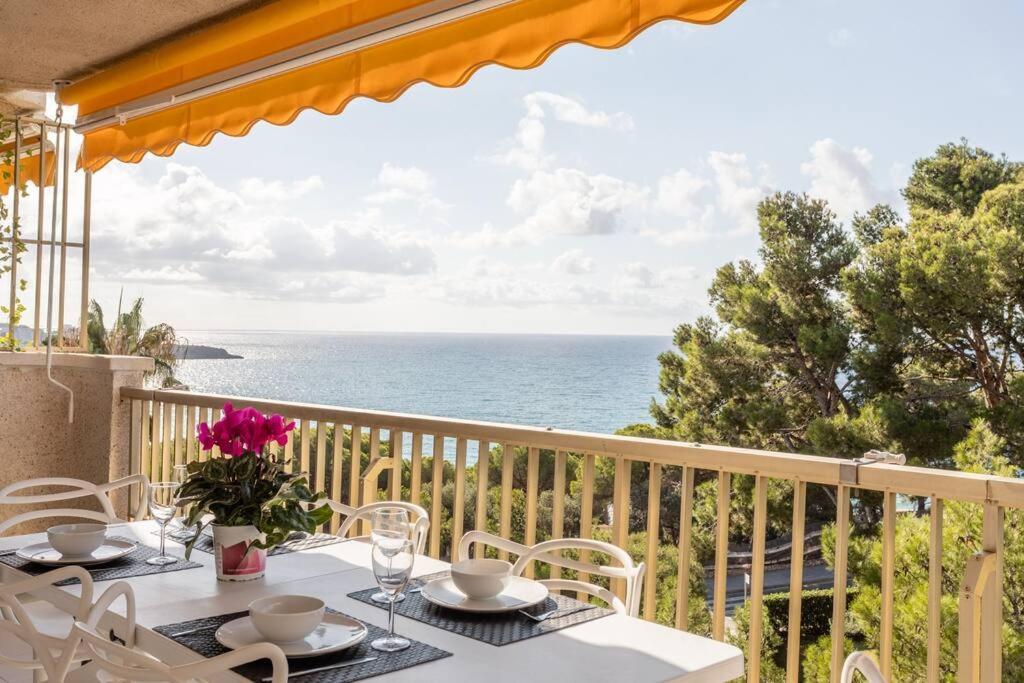 Sea View, Pool, Free Parking, Wifi, Port Aventura Apartment Salou Ngoại thất bức ảnh